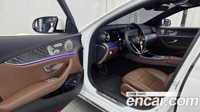 Mercedes-Benz E-Class (W213) E350 4MATIC Exclusive 2023 — фото 10