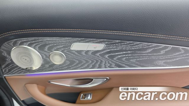 Mercedes-Benz E-Class (W213) E350 4MATIC Exclusive 2023 — фото 18