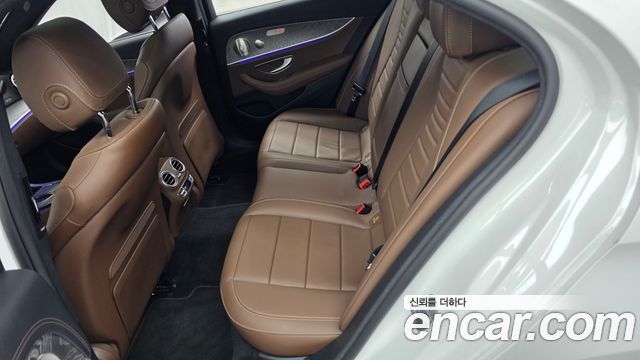 Mercedes-Benz E-Class (W213) E350 4MATIC Exclusive 2023 — фото 26