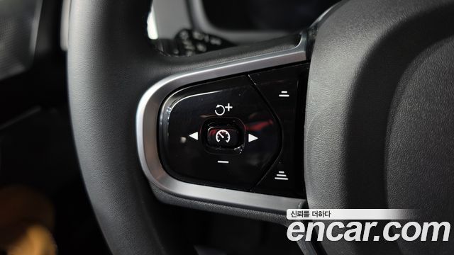 Volvo XC90 (II) B6 Ultimate Bright 2023 — фото 15