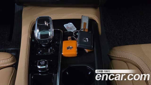 Volvo XC90 (II) B6 Ultimate Bright 2023 — фото 41