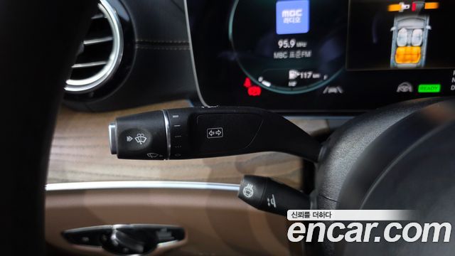 Mercedes-Benz E-Class (W213) E220d 4MATIC Exclusive 2023 — фото 27