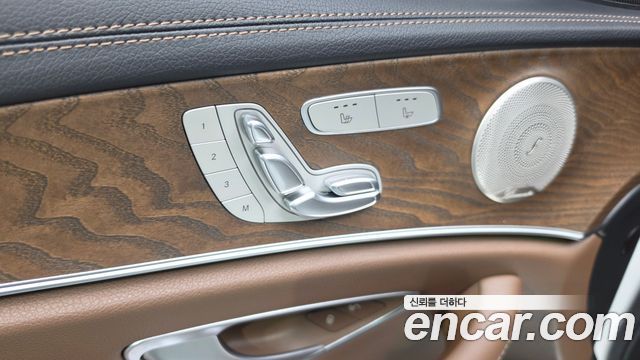 Mercedes-Benz E-Class (W213) E220d 4MATIC Exclusive 2023 — фото 28