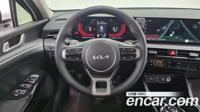 Kia K5 (III) 2.0 LPi(Rent) Prestige 2026 — фото 13
