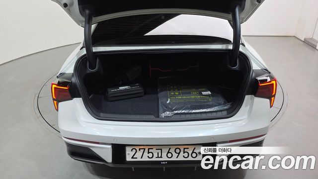 Kia K5 (III) 2.0 LPi(Rent) Prestige 2026 — фото 31