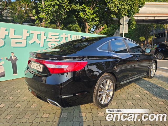 Hyundai Grandeur (HG) HG300 Premium 2015 — фото 2