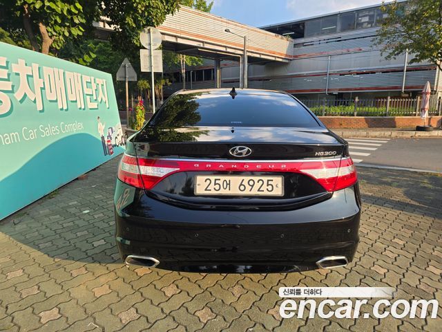 Hyundai Grandeur (HG) HG300 Premium 2015 — фото 4