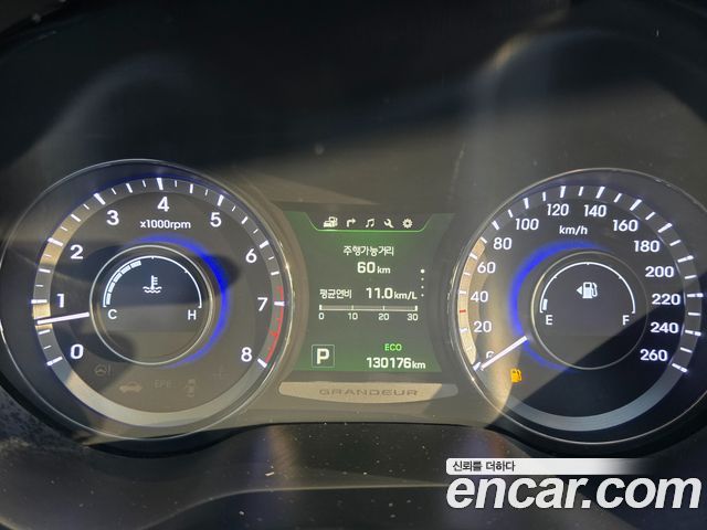 Hyundai Grandeur (HG) HG300 Premium 2015 — фото 8