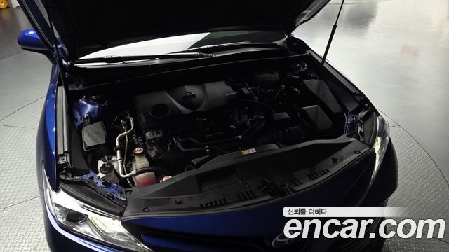 Toyota Camry (XV70) 2.5 XLE Hybrid 2018 — фото 6
