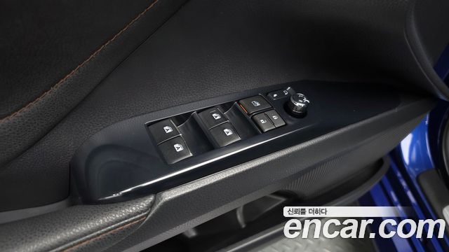Toyota Camry (XV70) 2.5 XLE Hybrid 2018 — фото 17