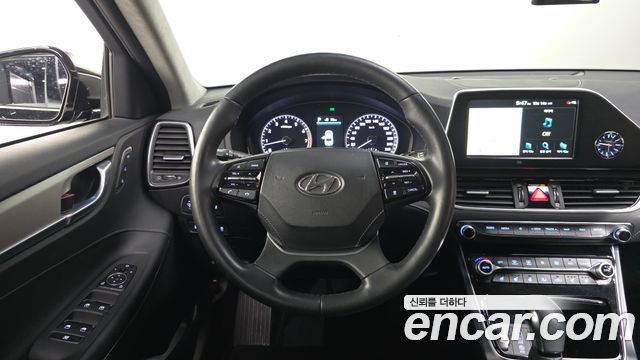 Hyundai Grandeur (IG) 3.3 Celebrity 2019 — фото 17