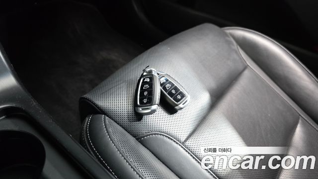 Hyundai Grandeur (IG) 3.3 Celebrity 2019 — фото 21