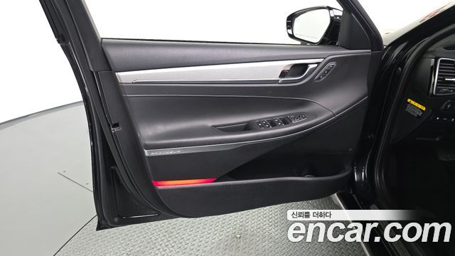 Hyundai Grandeur (IG) 3.3 Celebrity 2019 — фото 30