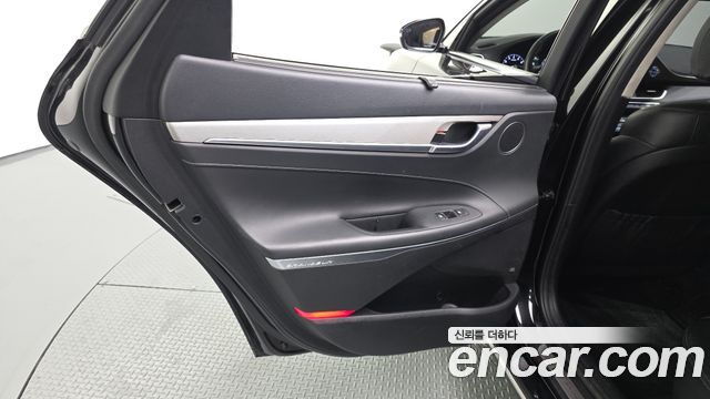 Hyundai Grandeur (IG) 3.3 Celebrity 2019 — фото 31