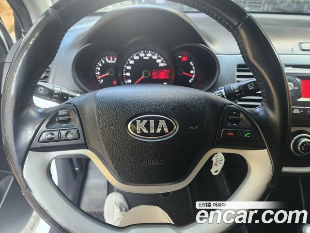 Kia Morning Deluxe Trendy 2015 — фото 7