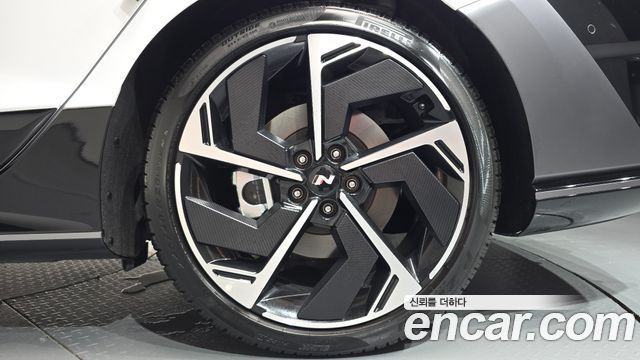 Hyundai Ioniq 6 Long Range AWD Prestige N Line 2026 — фото 21