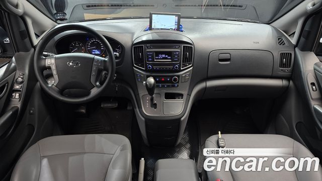 Hyundai Grand Starex Van 5-Seater Modern 2020 — фото 7
