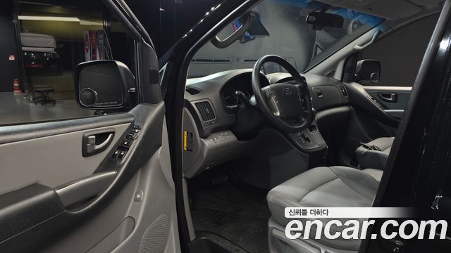 Hyundai Grand Starex Van 5-Seater Modern 2020 — фото 10