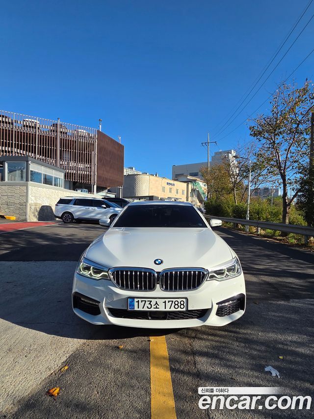BMW 5 Series (G30) 530i xDrive M Sport Package Plus 2018 — фото 2