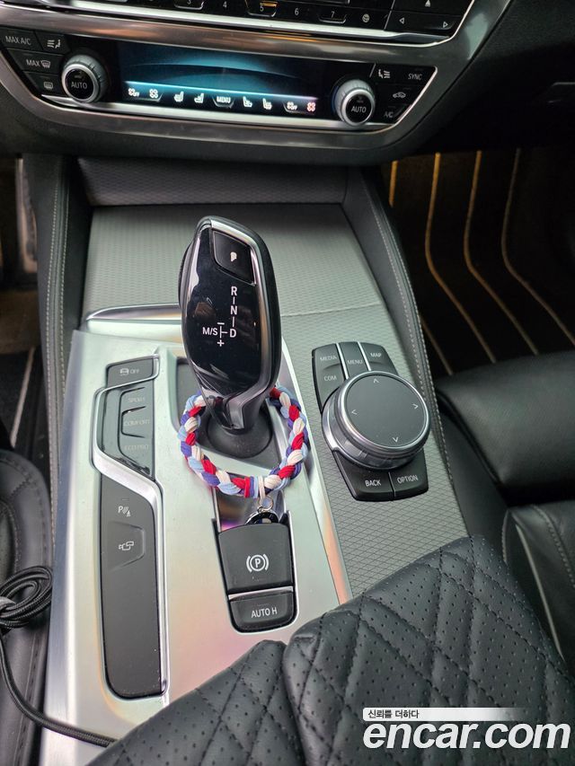 BMW 5 Series (G30) 530i xDrive M Sport Package Plus 2018 — фото 7