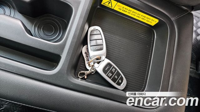 Hyundai Staria L3.5  Kinder Safety Car 15-Seater 2023 — фото 26