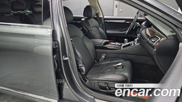 Genesis G90 3.8 AWD Luxury 2019 — фото 26
