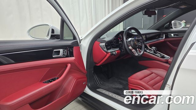 Porsche Panamera (971) 3.0 AWD 2020 — фото 10