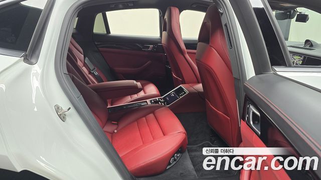 Porsche Panamera (971) 3.0 AWD 2020 — фото 12