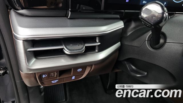 Hyundai Grandeur (GN7) 3.5 LPG 2WD Premium 2024 — фото 27