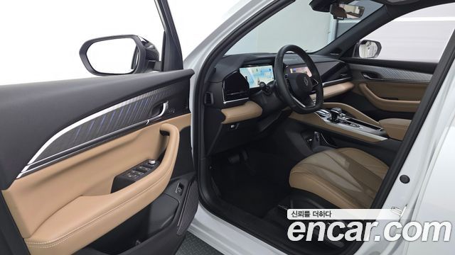 Renault Korea Grand Koleos 1.5 E-TECH Iconic 2WD 2025 — фото 10