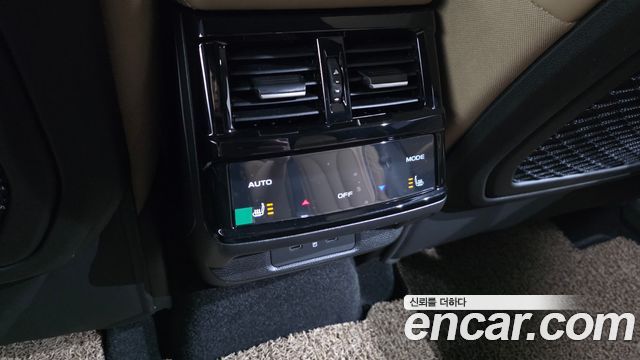 Renault Korea Grand Koleos 1.5 E-TECH Iconic 2WD 2025 — фото 19