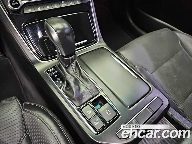 Hyundai Grandeur (IG) 2.4 Premium 2018 — фото 8
