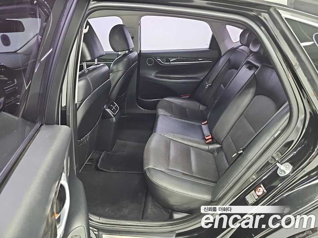 Hyundai Grandeur (IG) 2.4 Premium 2018 — фото 16