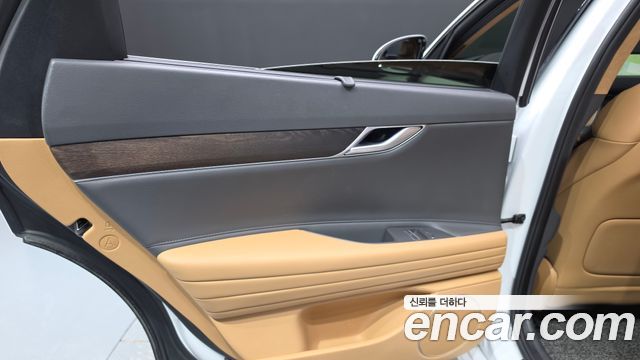 Genesis G80 (RG3) Gasoline 2.5 Turbo AWD 2022 — фото 25