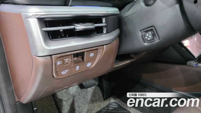 Hyundai Grandeur Hybrid (GN7) Exclusive 2023 — фото 12