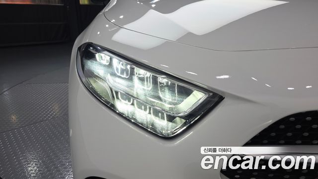 Mercedes-Benz CLS-Class (C257) CLS300d AMG Line 2019 — фото 22