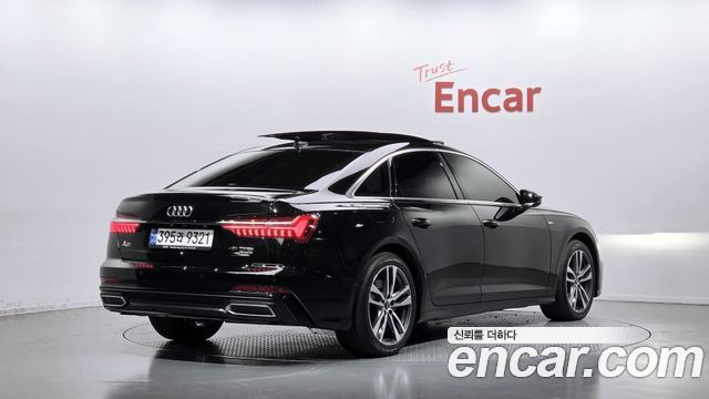 Audi A6 (C8) 45 TFSI Quattro Premium 2022 — фото 2