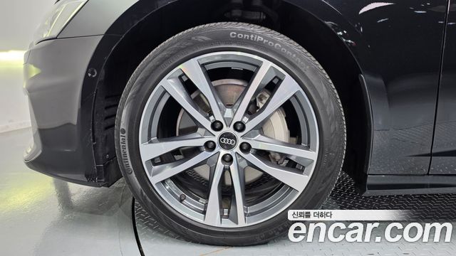 Audi A6 (C8) 45 TFSI Quattro Premium 2022 — фото 5