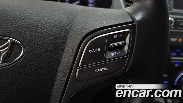 Hyundai Santa Fe The Prime Diesel 2.0 2WD Exclusive Special 2016 — фото 24