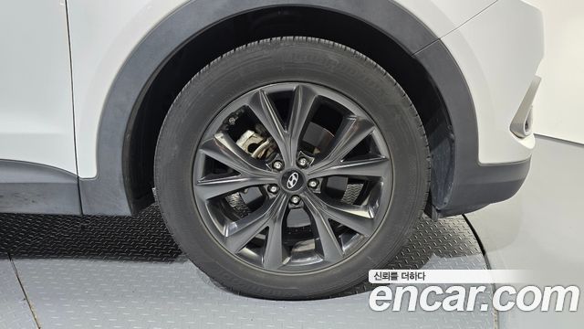 Hyundai Santa Fe The Prime Diesel 2.0 2WD Exclusive Special 2016 — фото 27