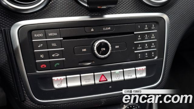 Mercedes-Benz A-Class (W176) A200 2017 — фото 28