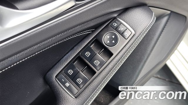 Mercedes-Benz A-Class (W176) A200 2017 — фото 32