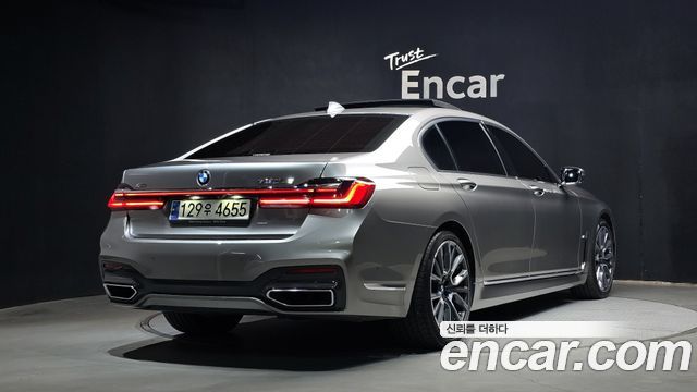 BMW 7 Series (G11) 730Ld xDrive M Sport 2022 — фото 2