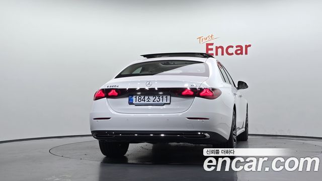 Mercedes-Benz E-Class (W214) E220d 4MATIC Exclusive 2026 — фото 4