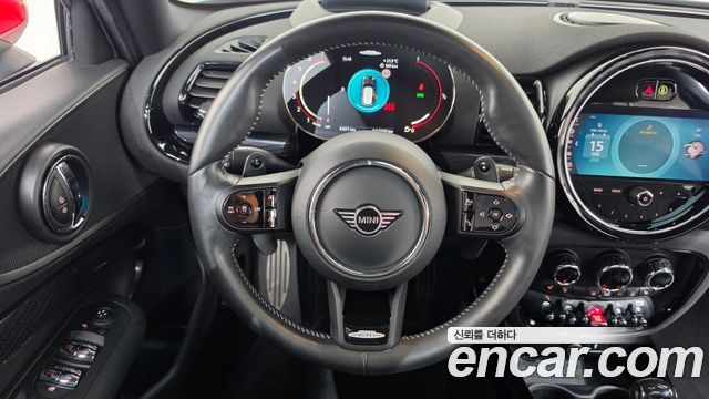 MINI Cooper S Clubman JCW 2nd Gen 2022 — фото 13