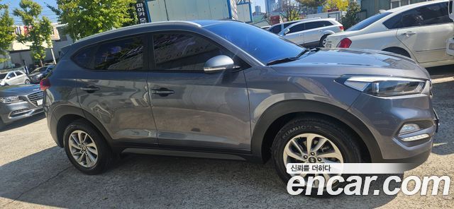 Hyundai Tucson Diesel 2.0 2WD Modern 2016 — фото 3