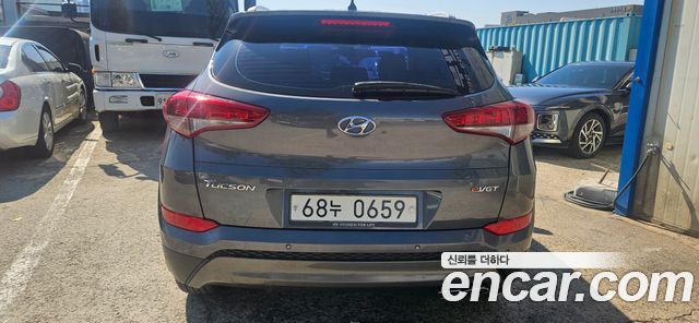 Hyundai Tucson Diesel 2.0 2WD Modern 2016 — фото 4