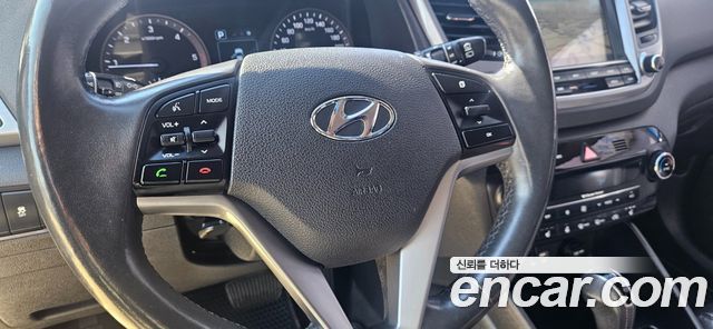 Hyundai Tucson Diesel 2.0 2WD Modern 2016 — фото 7