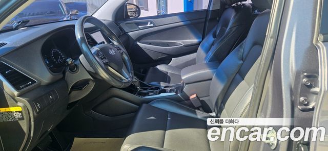 Hyundai Tucson Diesel 2.0 2WD Modern 2016 — фото 15