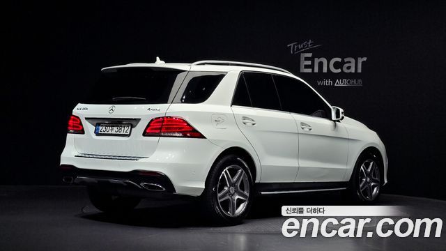 Mercedes-Benz GLE-Class (W166) GLE350 d 4MATIC 2016 — фото 2